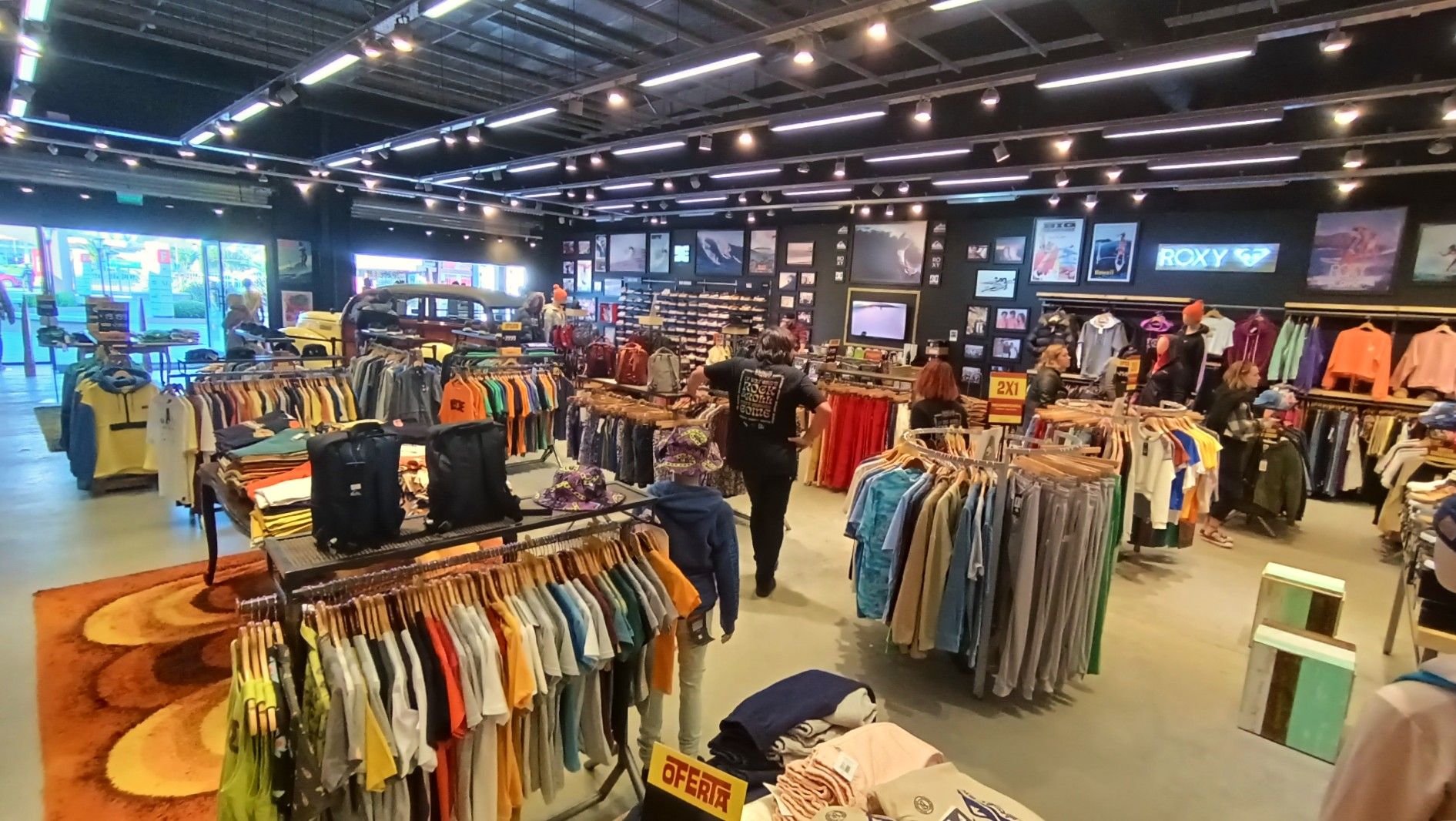 La Municipalidad habilitó más de 200 comercios en abril