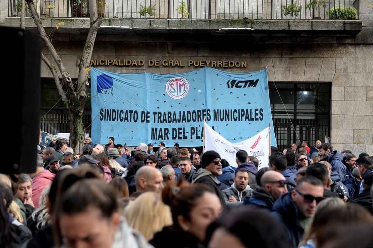  Principio de acuerdo entre el sindicato de Municipales y el Intendente Guillermo Montenegro