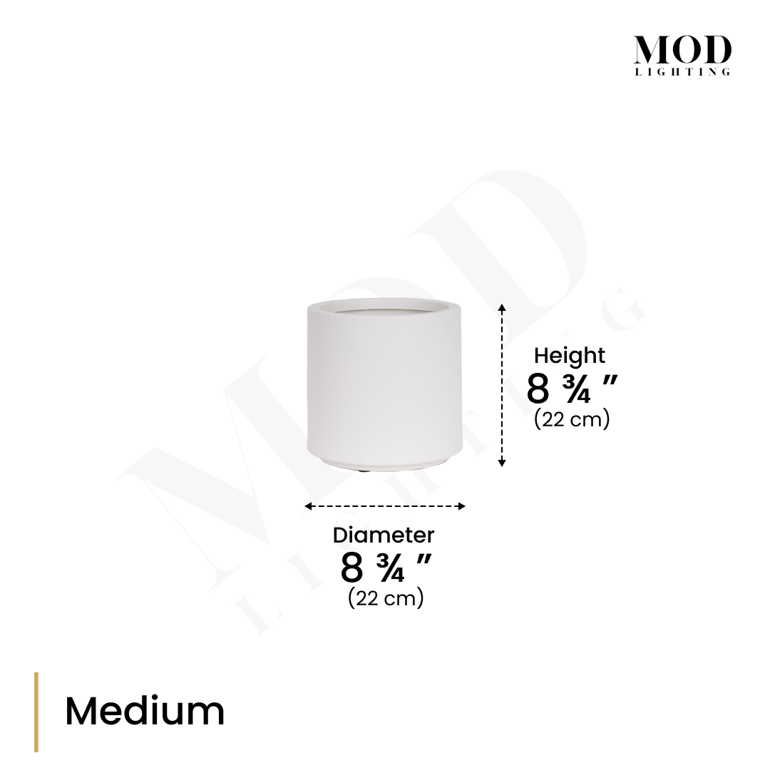 Plant Pot, medium white matte cylindrical planter, dimension diagram: 8.75 in height, 8.75 in diameter