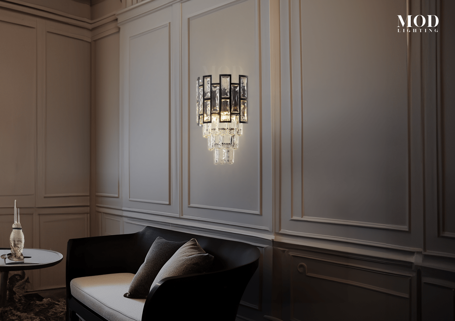 raven-sconce-min