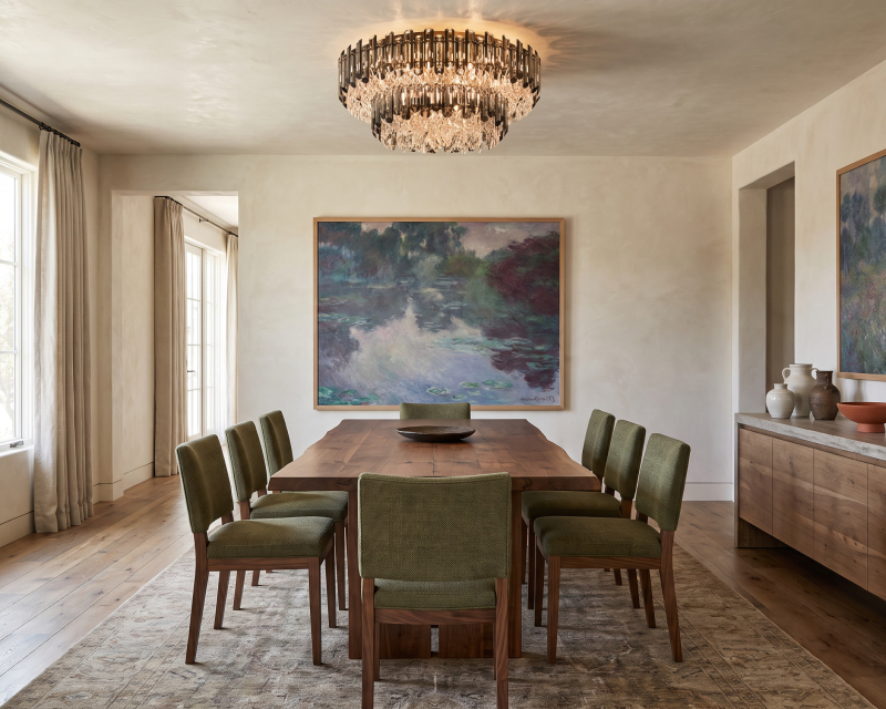 Arina crystal ceiling light over a dining table