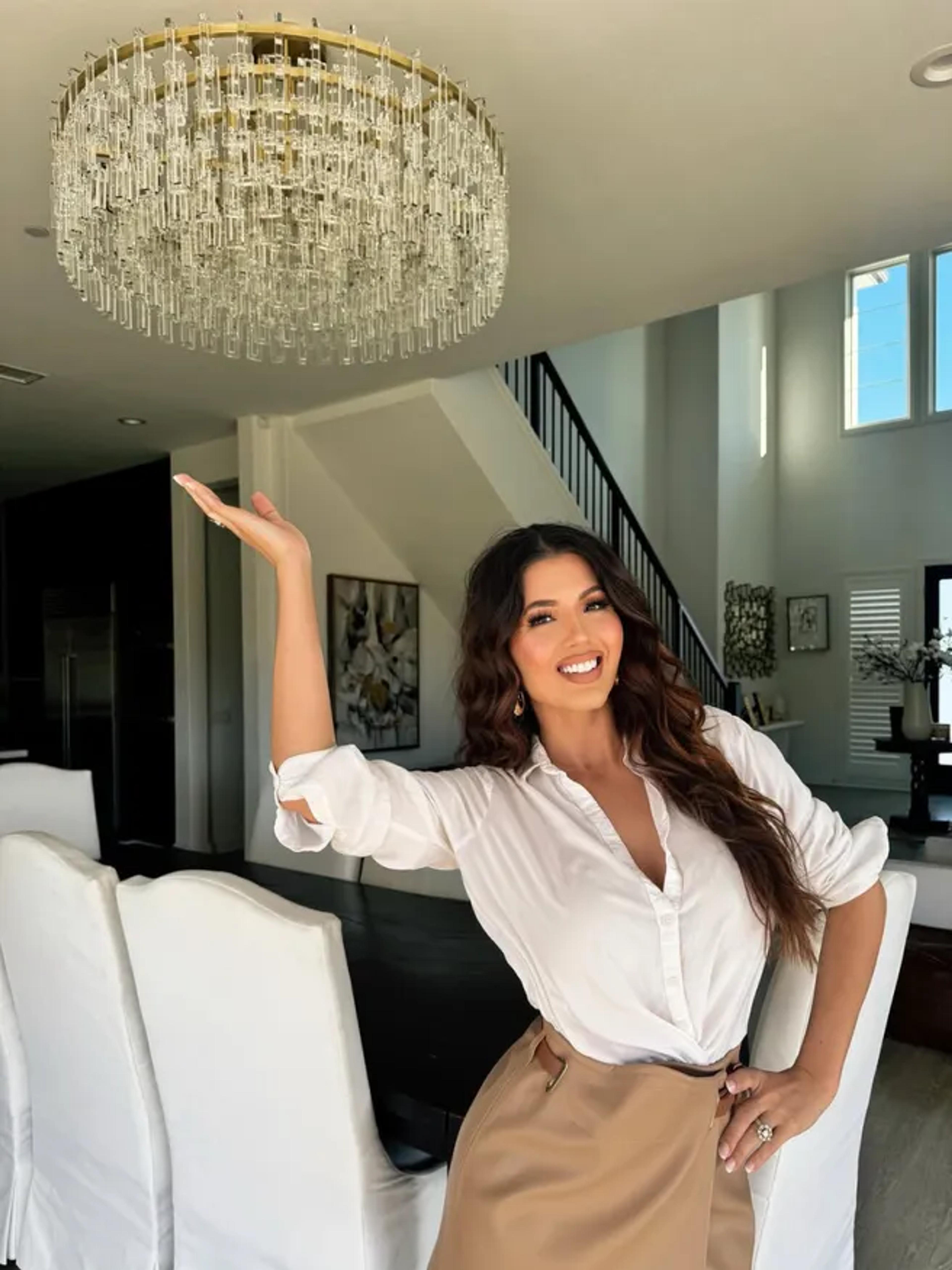 Home lit by MOD LIGHTING, shared by @natalienmejia on Instagram