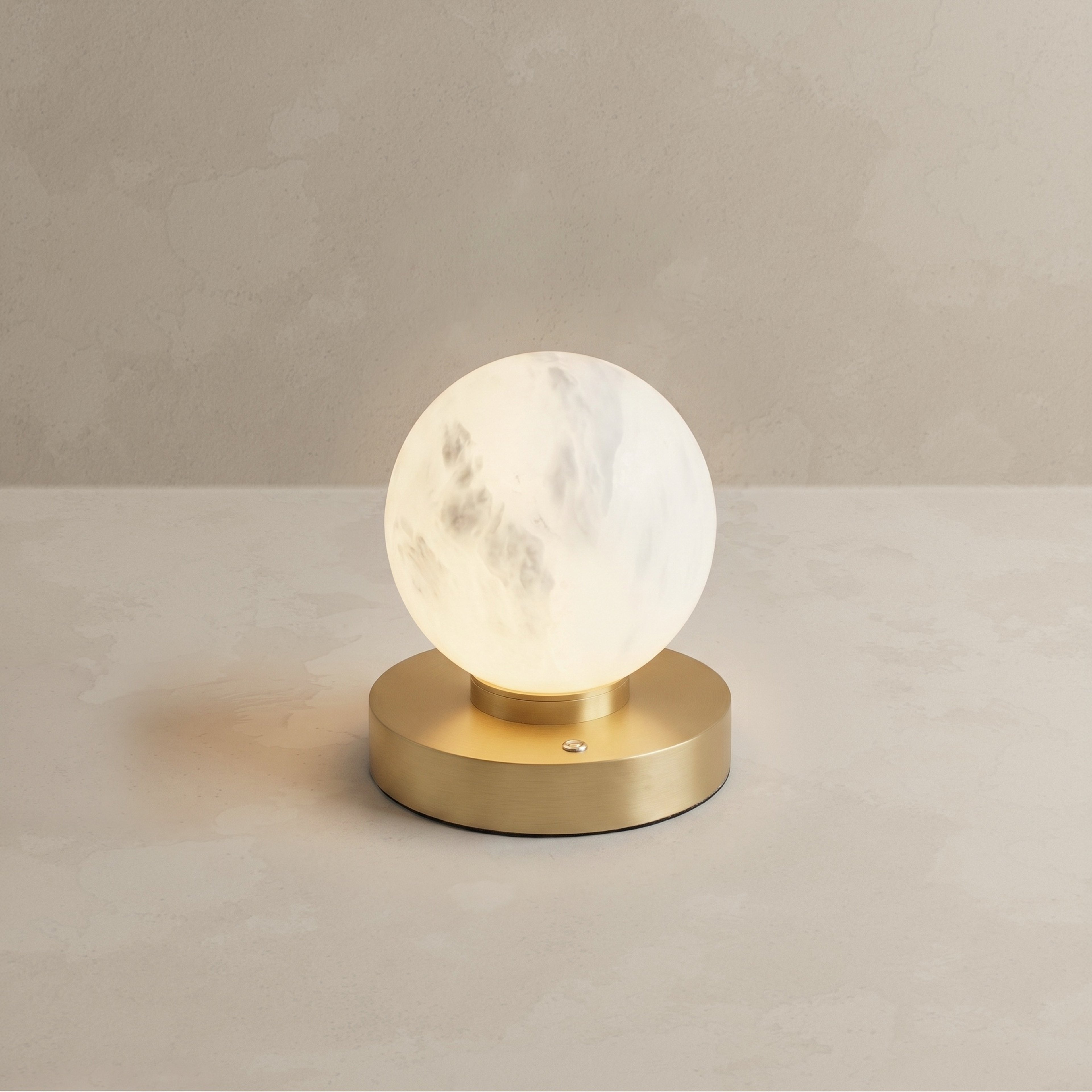 Eira Rechargeable Table Lamp