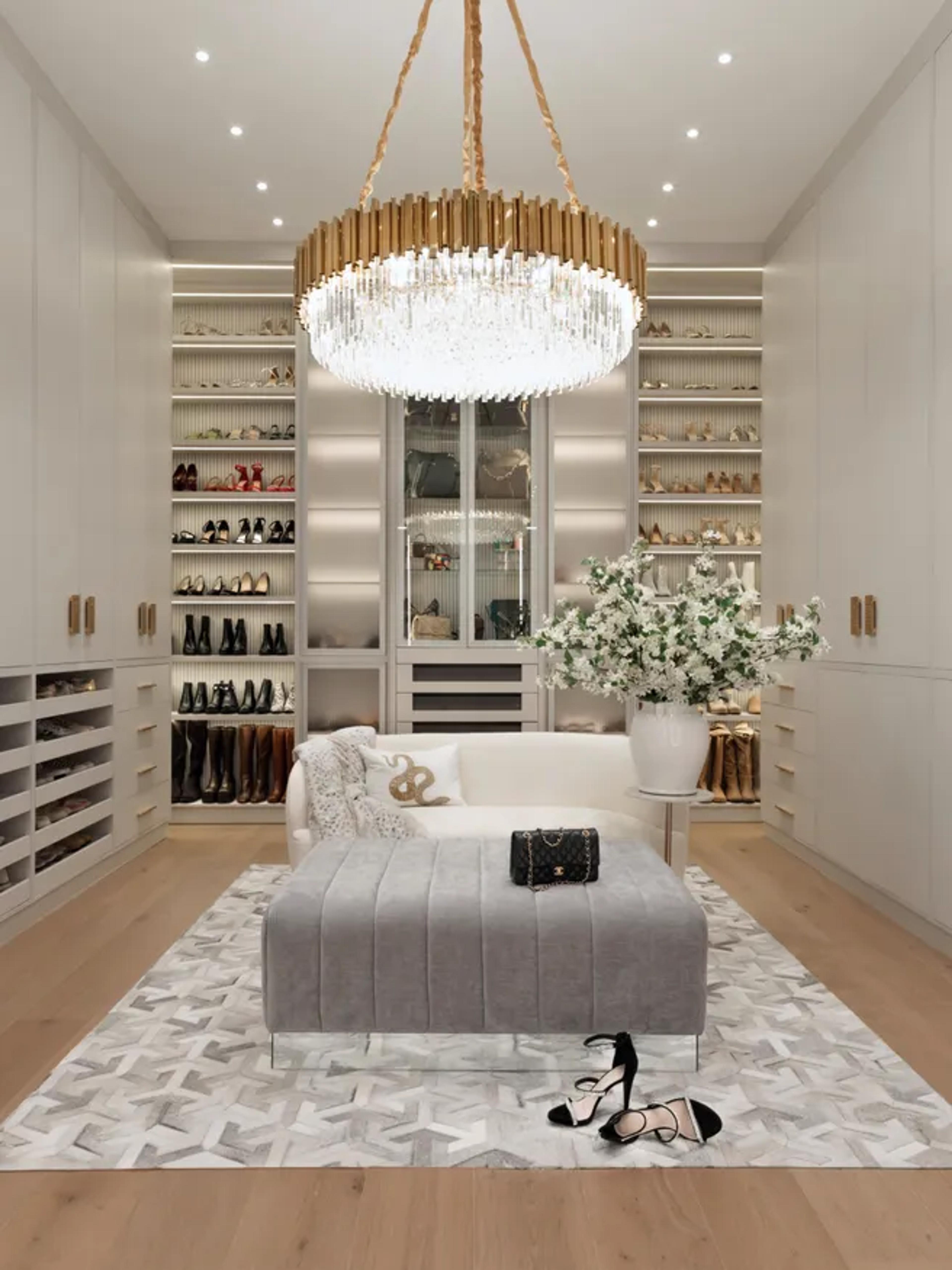 Home lit by MOD LIGHTING, shared by @brittfusilier on Instagram
