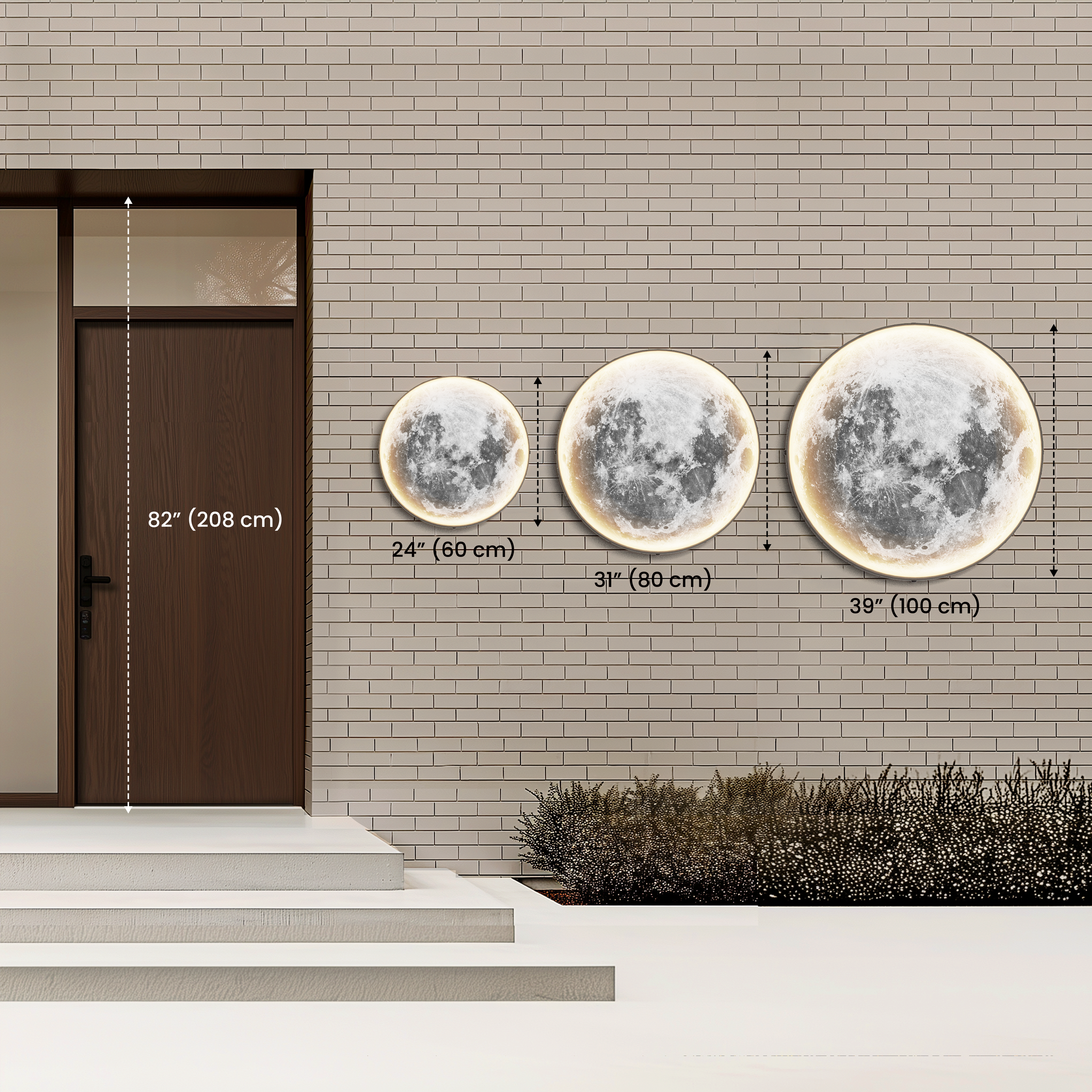 Luna Outdoor Smart size guide: 24, 31 and 39 inch moons beside an 82 inch door for scale