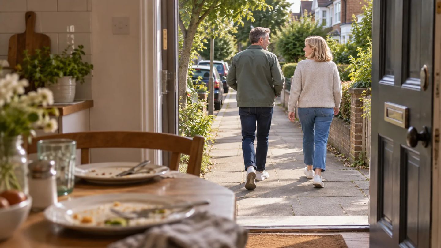 Is it good to walk after eating? What the evidence says