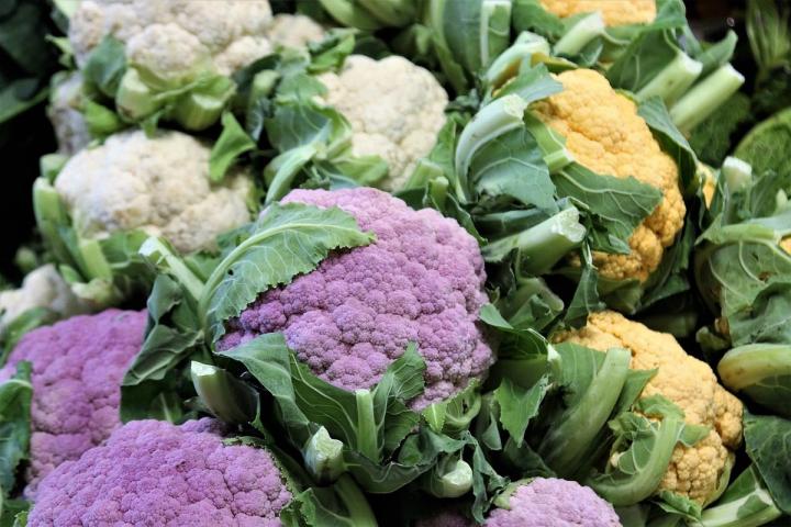 growing brassicas, cauliflower Pixaby photo