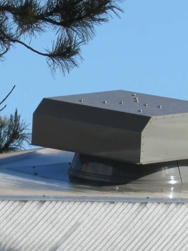 Solar Attic Fan for a Greenhouse