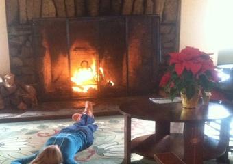 FireplaceSeasonsGreetings