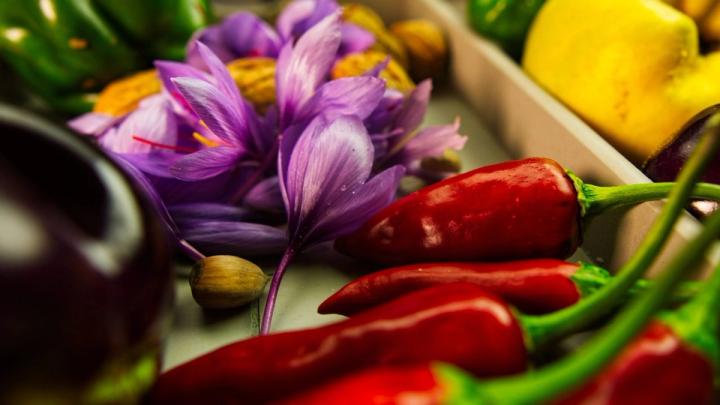 saffron flowers and vegetables Pixabay photo