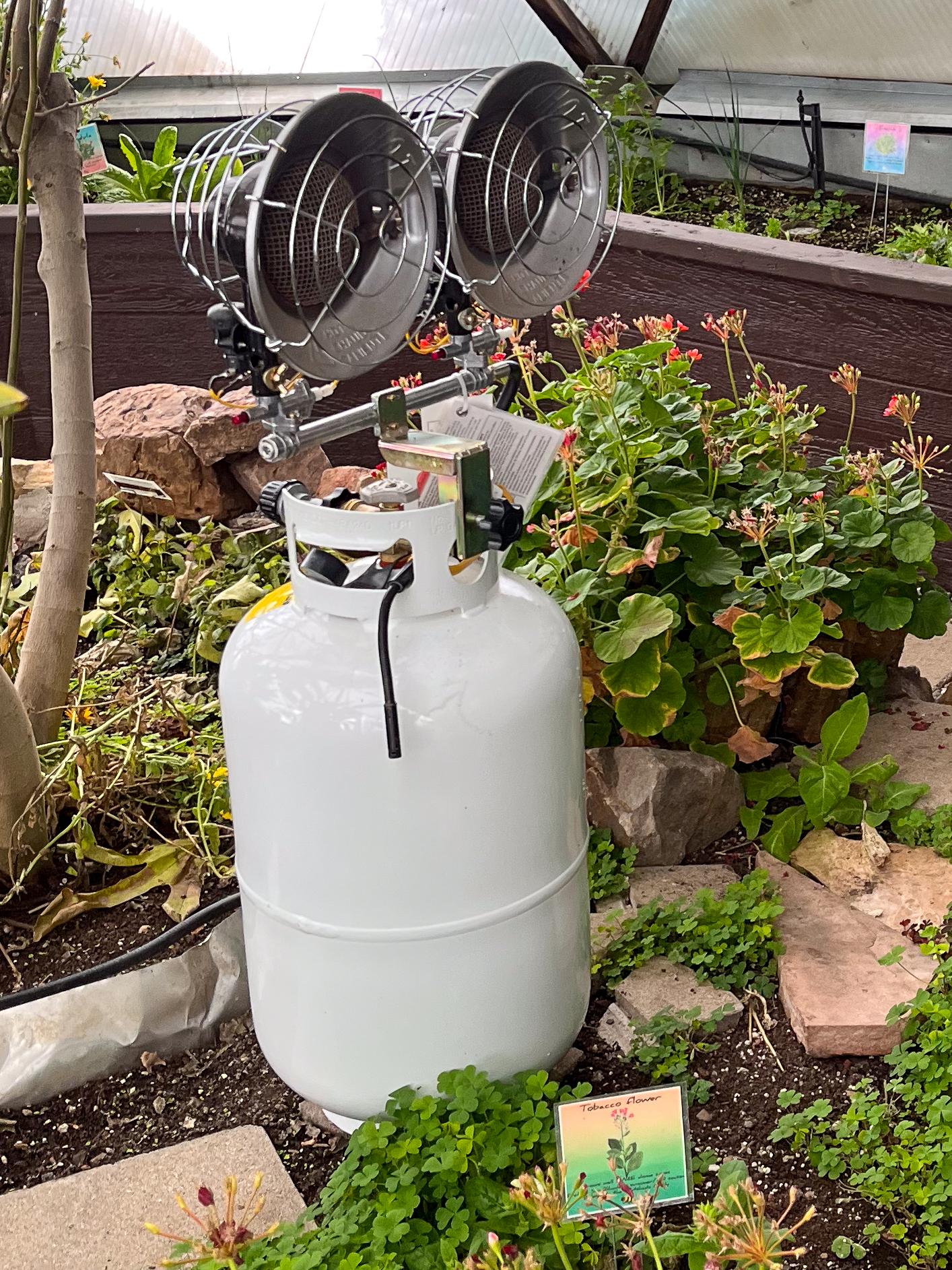 Propane bottle with tank top two burner heater