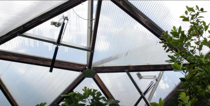 upper vents in a Growing Dome greenhouse