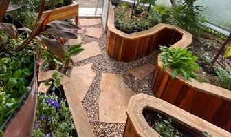 Vermiculture, Vermicomposting, and How to Do It | Growing Spaces®