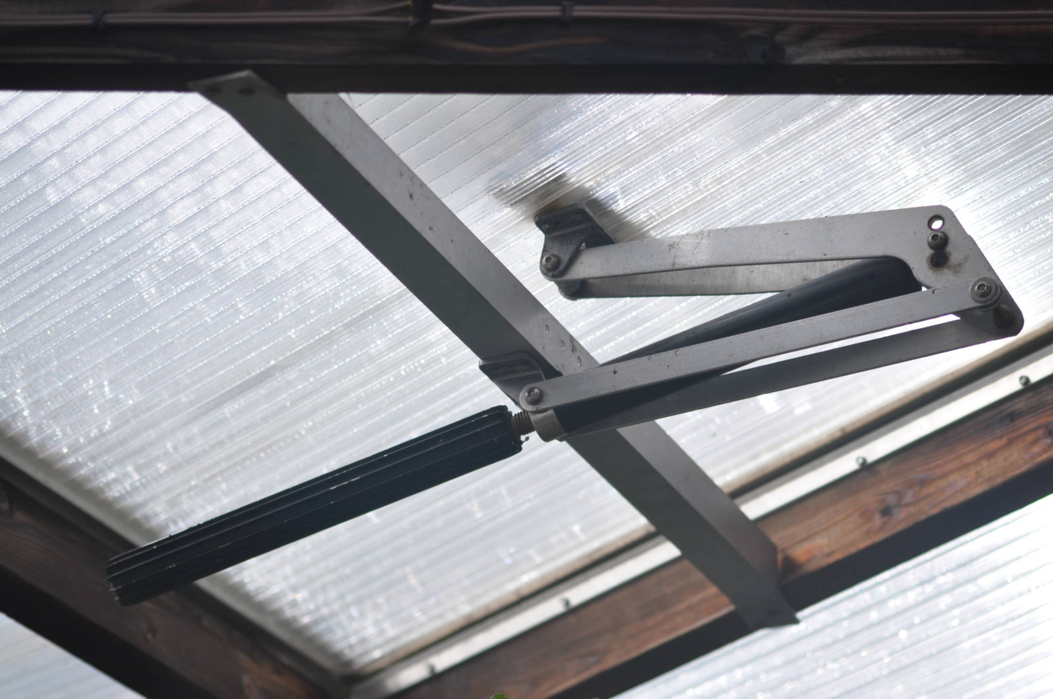 Automatic Vent Openers image