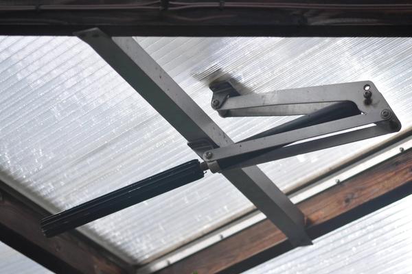 Automatic Vent Openers image