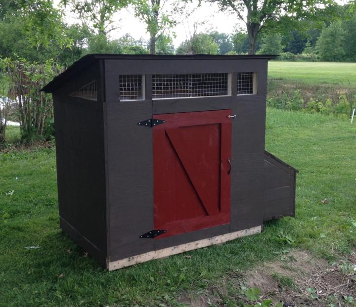 Chicken Coop made from OSB and Pallets