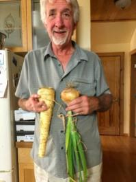 Reg with greenhouse produce