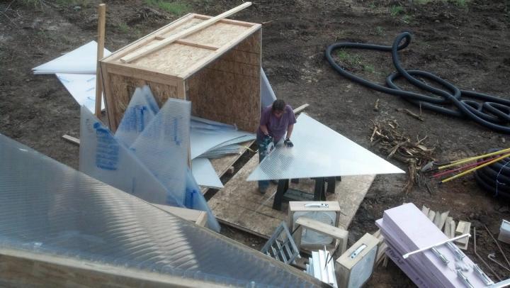 moving polycarbonate panels for a greenhouse build