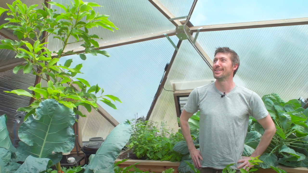 This Greenhouse Supports the Whole Lifestyle image