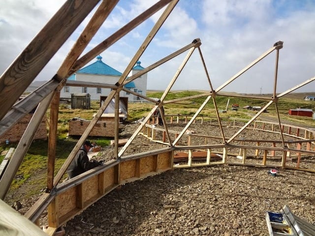 greenhouse construction second row of struts