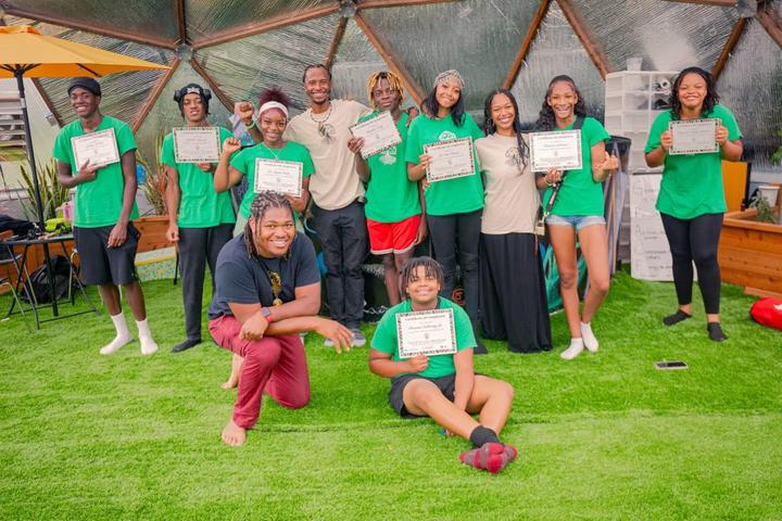 Students in the Prolific Oxygen Growing Dome Greenhouse