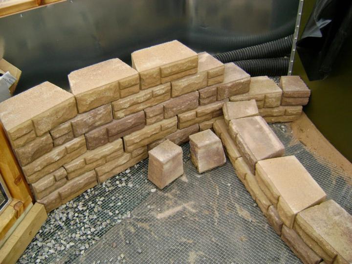 Pavestone raised bed construction