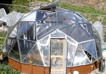 007-green-houses-22-regmiller