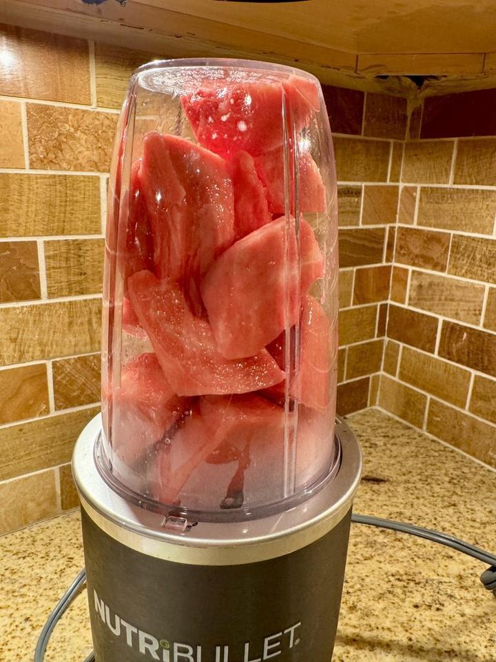 guava in a blender