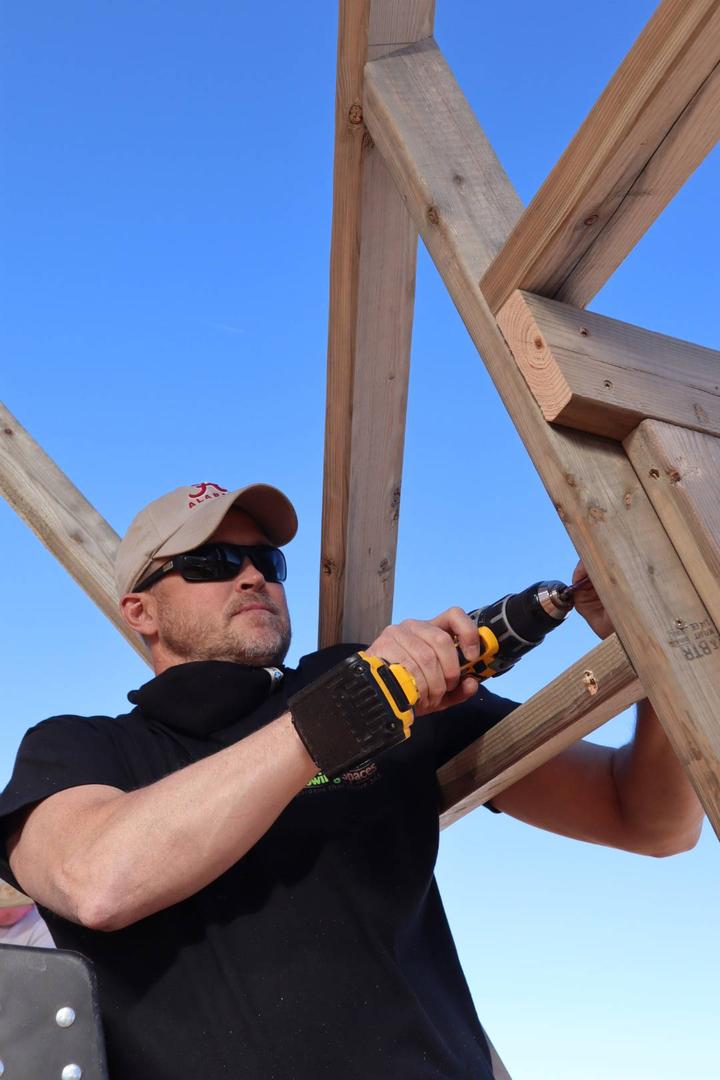 constructing the doorway on a growing dome
