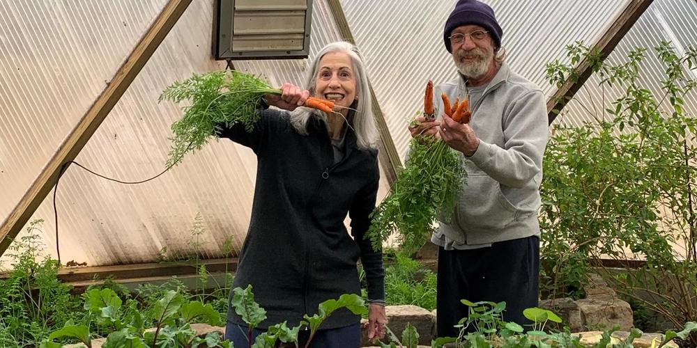 Scotti and Richard Rodgers in their 33' dome