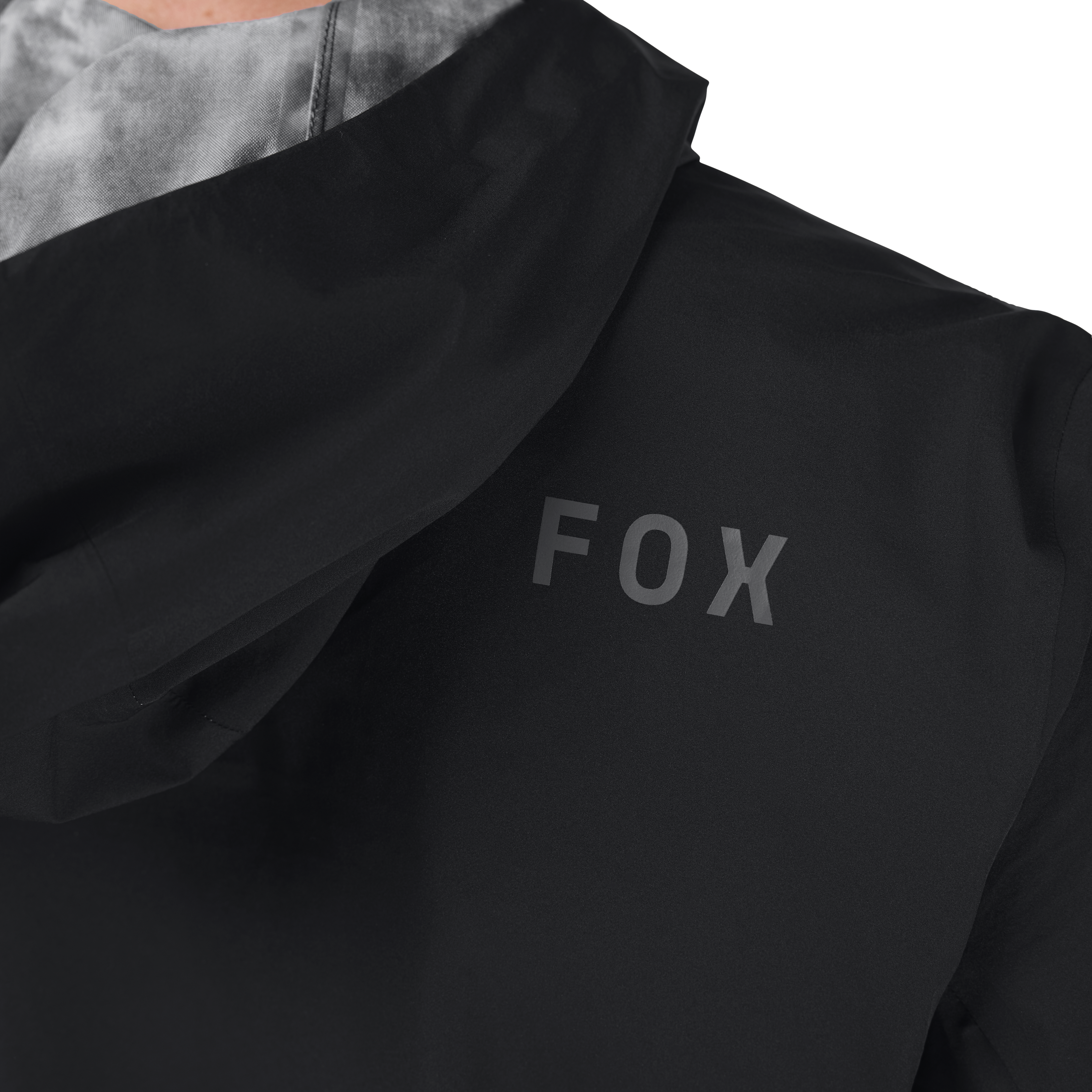 particolare cappuccio stampato water jacket