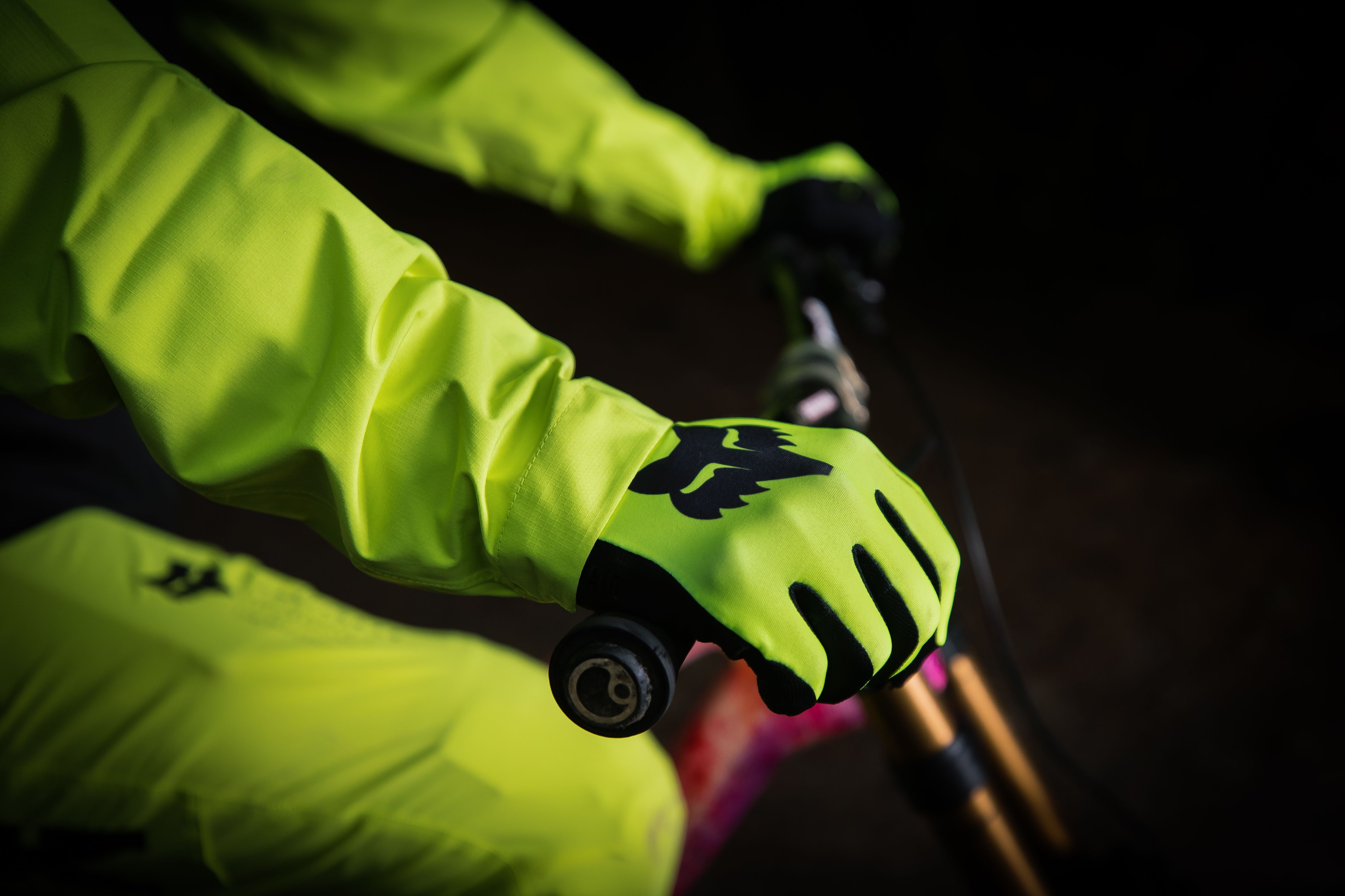 Fox Lunar 2022 glove