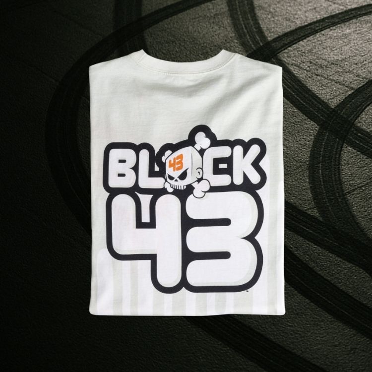 block 43 t-shirt white skull
