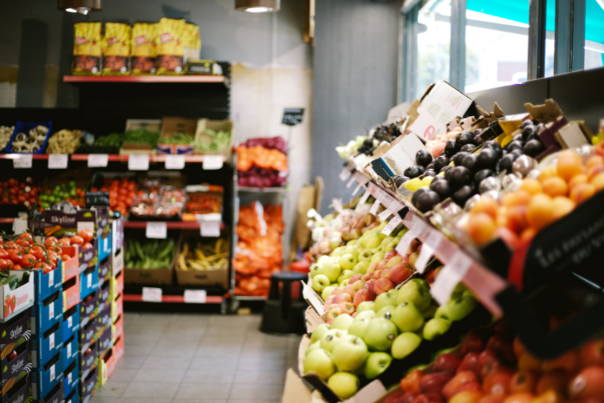 Gasto médio com alimentação Nazaré