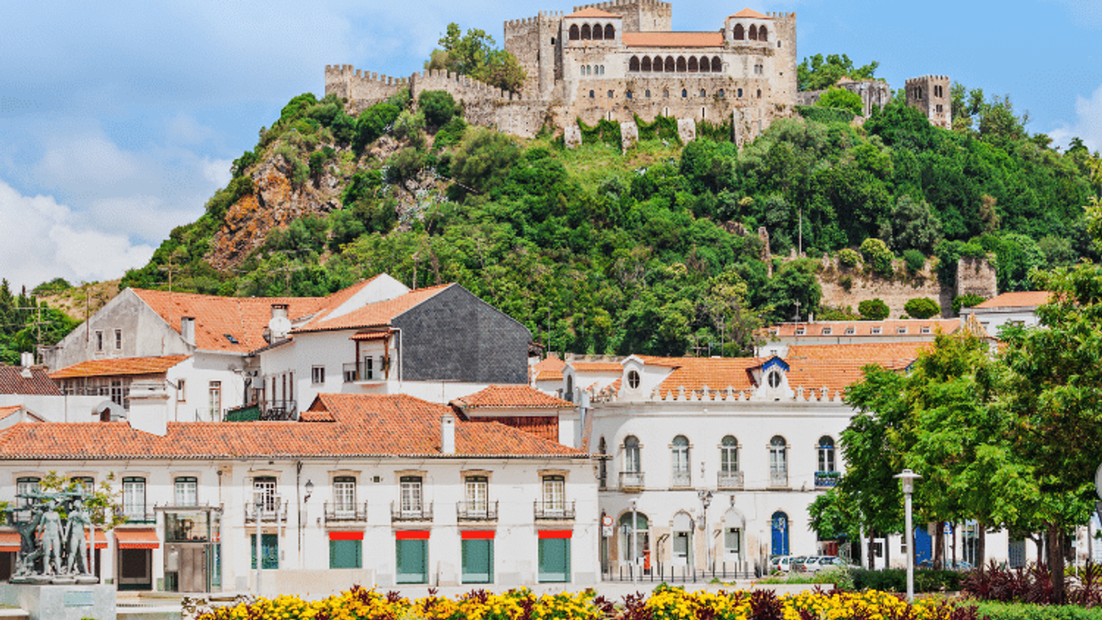 Como comprar um imóvel em Leiria O coração da Costa de Prata