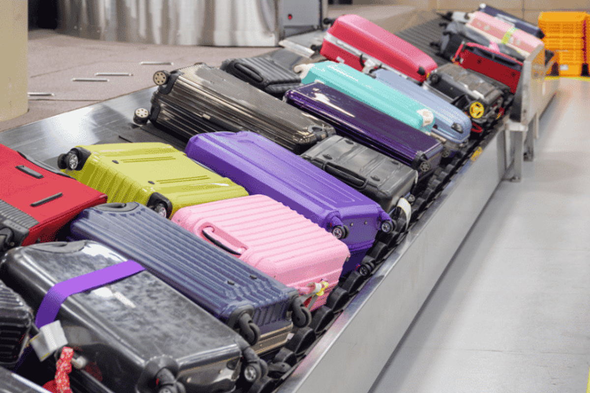 take-your-belongings-through-air-freight