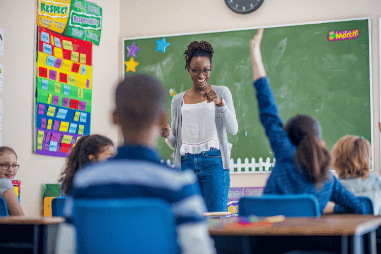 escolas públicas vs privadas em Portugal