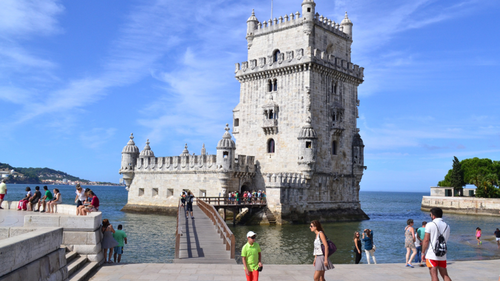 safety-in-portugal-for-expats