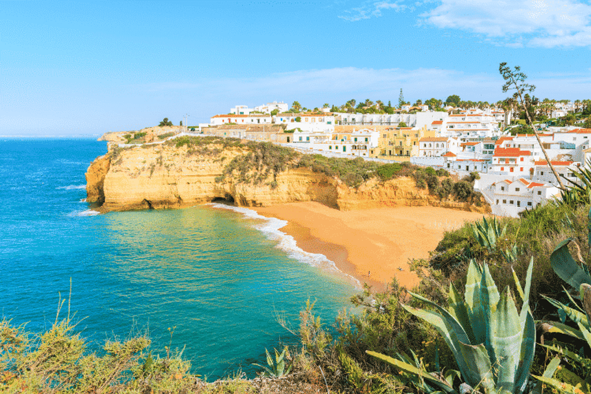 Carvoeiro e Lagoa melhores cidades do algarve