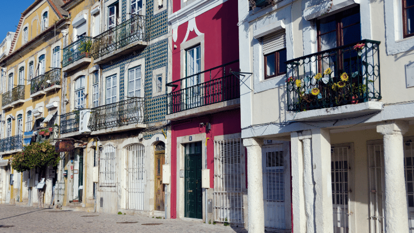 buying-a-house-in-portugal-8-cities-for-expats