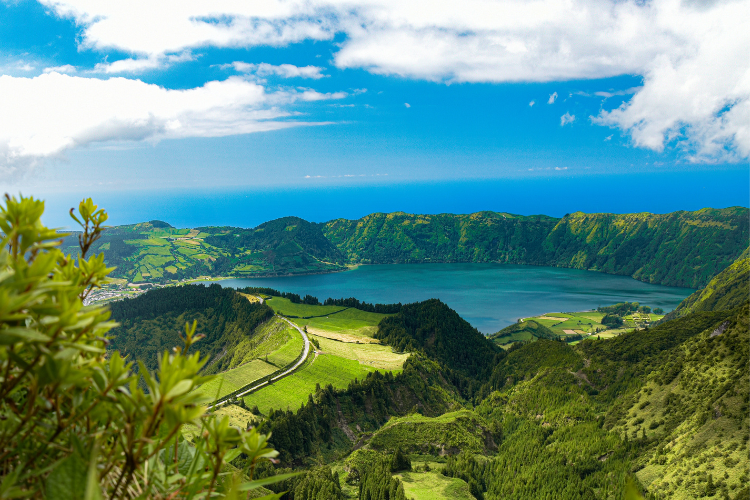 Tempo na madeira vs açores