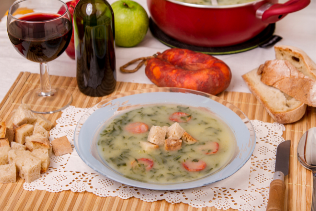 Common-Portuguese-Dishes-and-Their-Ideal-Wine-Matches