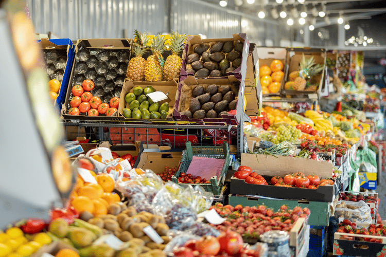 Gasto médio com alimentação