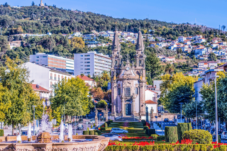 viver no norte de portugal - guimarães