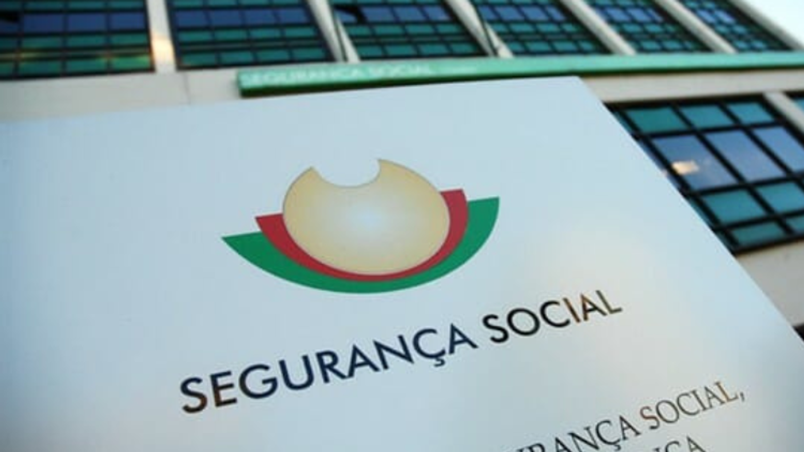 Sistema de Segurança Social Português Benefícios e contribuições
