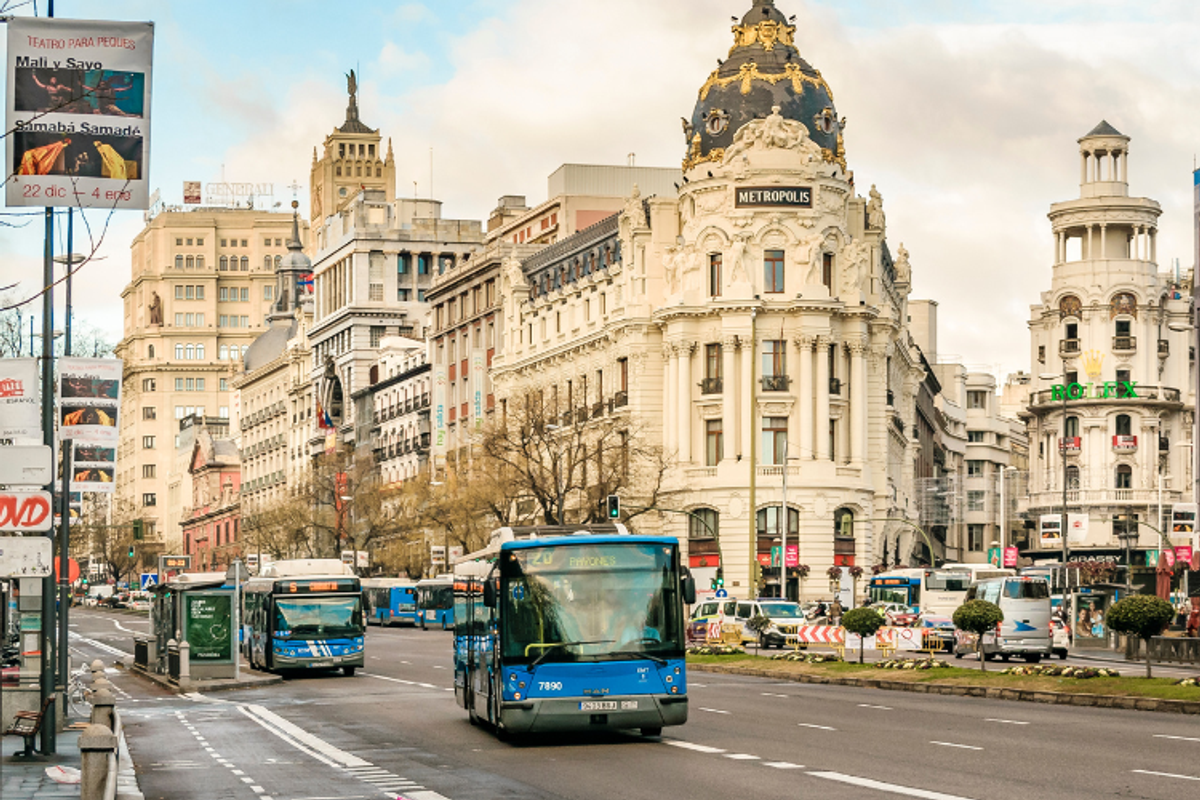 Segurança vivendo em Madrid