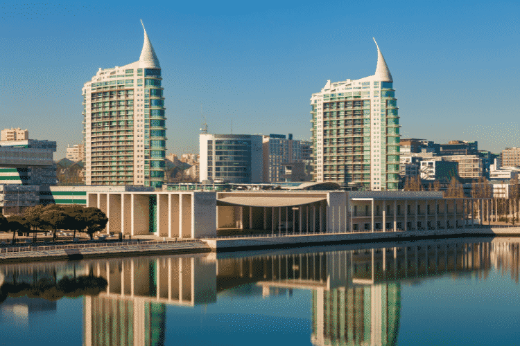 Moving to Portugal from