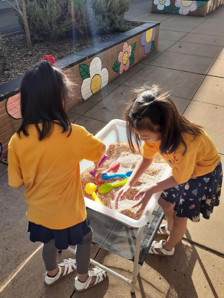Picture of children at playgroup