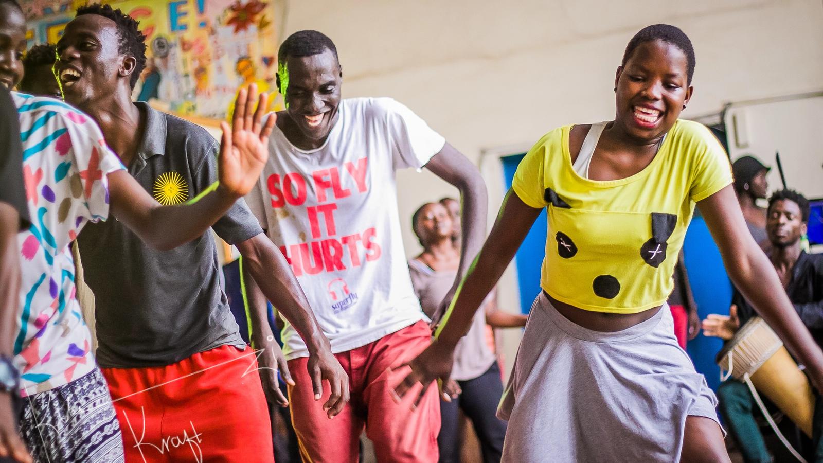 classes in the Batalo Dance Academy