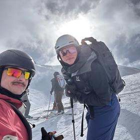 Alma und Simon am Skitouren